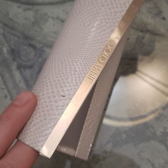 𝅺jimmy Choo Sunglasses Case - Picture 4 of 4